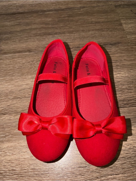 Cat & Jack Other - Cat and Jack Ballet Flats Size 13
